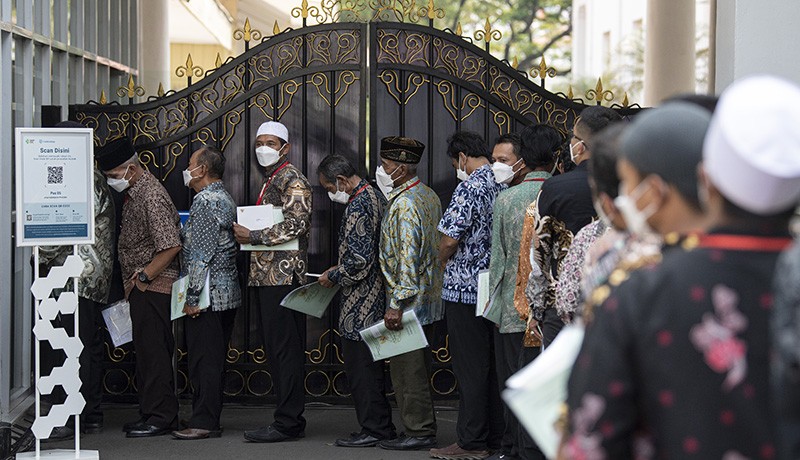 Presiden Jokowi Bagikan 1,5 Juta Sertifikat Tanah untuk Rakyat - Bagian 3