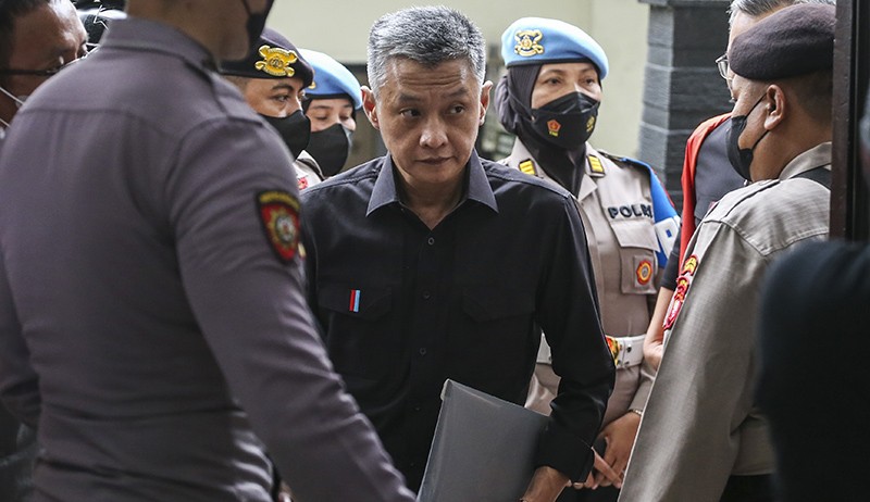 Foto Hendra Kurniawan Bersaksi untuk Terdakwa Ferdy Sambo - Bagian 2