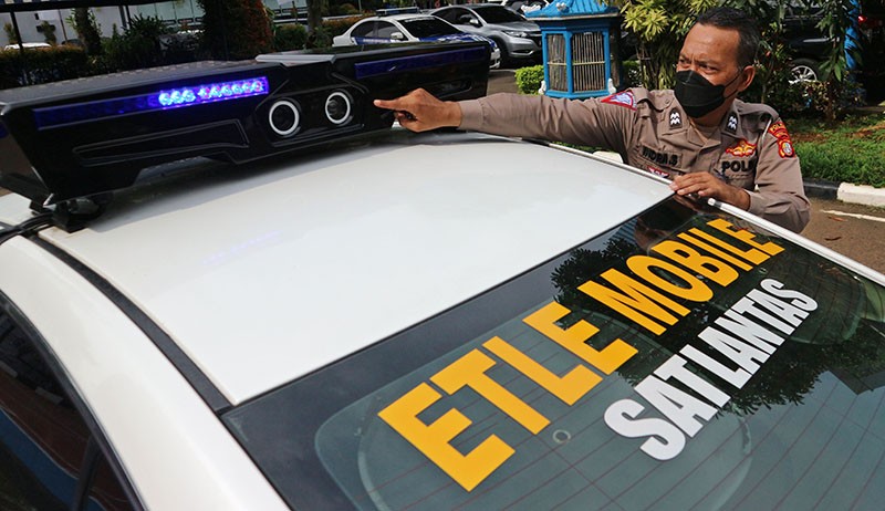 Penampakan Mobil Patroli Polisi Dipasang Alat Tilang Elektronik - Bagian 1