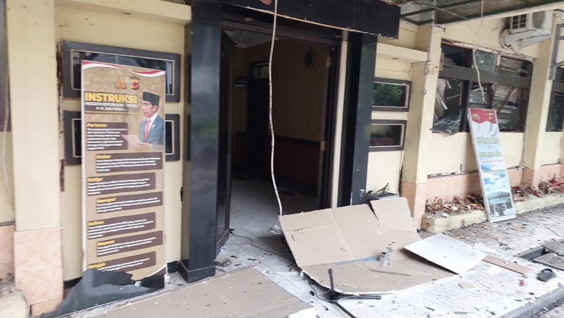 Ledakan di Polsek Astana Anyar, Terduga Pelaku Bom Tewas di Lokasi