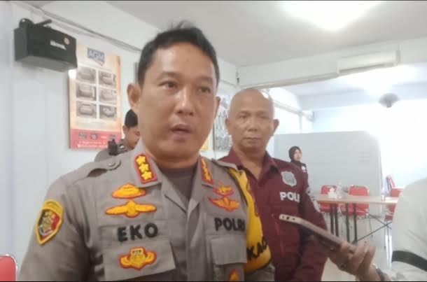 Ditanya Penumpang Telanjang di Mobil Dinas yang Kecelakaan, Ini Kata Kapolresta Jambi