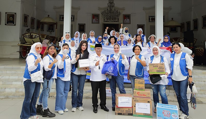 IWAPI Berikan 500 Paket Sembako dan Perlengkapan Bayi untuk Korban Gempa Cianjur - Bagian 1