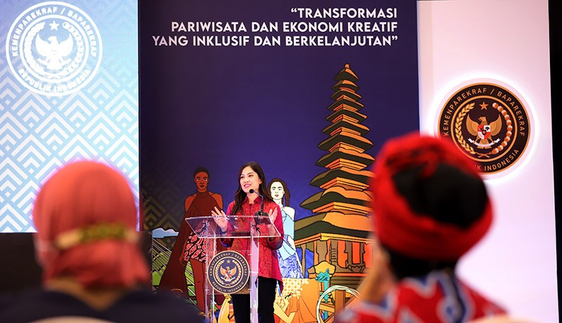 Angela Tanoesoedibjo Tutup Rakornas Parekraf 2022 - Bagian 1