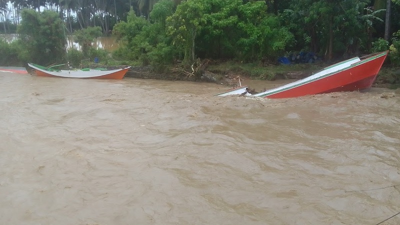 Banjir di Kolaka, Ratusan Rumah Terendam 1,5 Meter dan Puluhan Perahu Rusak