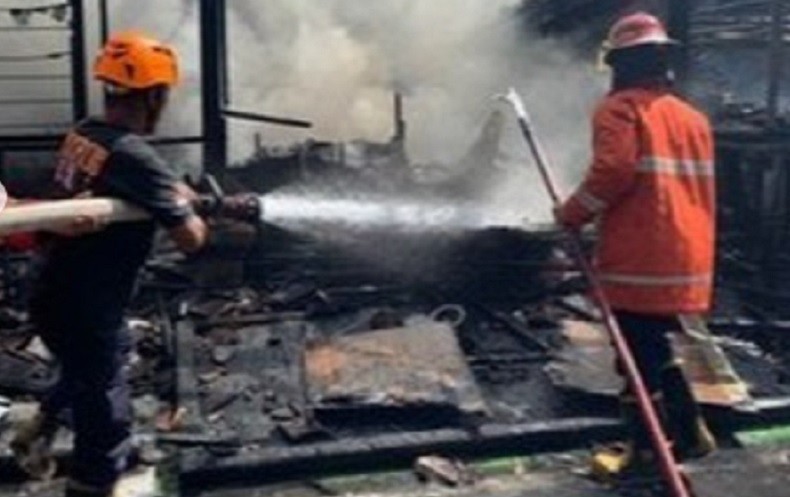 Kebakaran Kantor PLN Distribusi Bali, Gudang Penyimpanan Hangus Dilalap Api