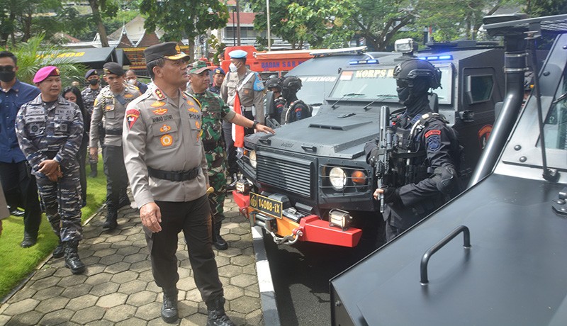 Polda Jateng Kerahkan Belasan Ribu Personel Amankan Natal dan Tahun Baru - Bagian 1