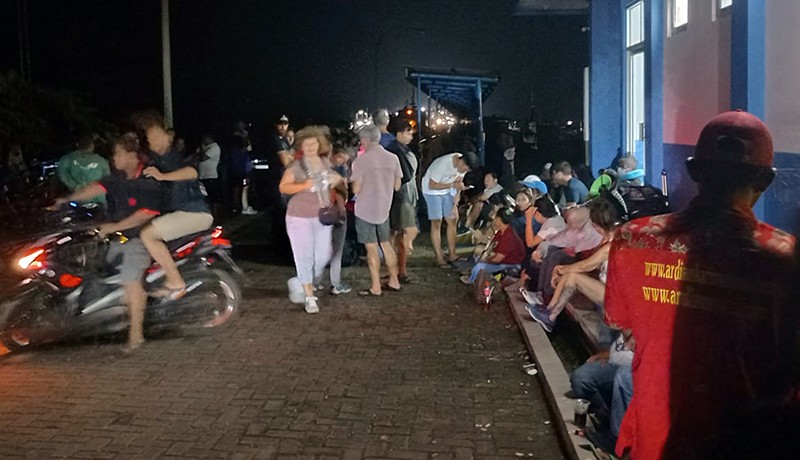 356 Wisatawan Terjebak di Karimunjawa, 40 Orang dari Eropa - Bagian 1
