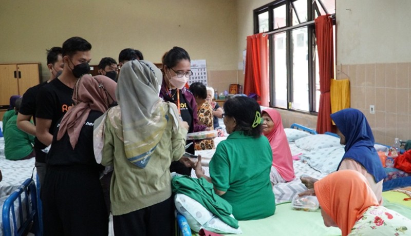Tutup Tahun 2022, Seluruh Karyawan Ralali.com Isi dengan Kegiatan CSR - Bagian 5