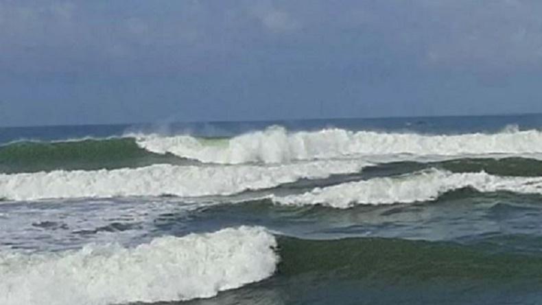  BMKG Ingatkan Potensi Gelombang hingga 6 Meter di Pantai Selatan DIY