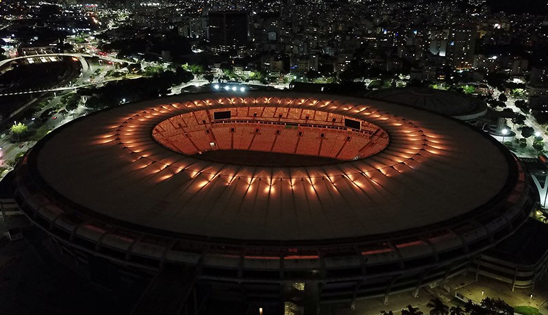 Pele Meninggal Dunia, Stadion di Brasil Bersinar Cahaya Emas - Bagian 1