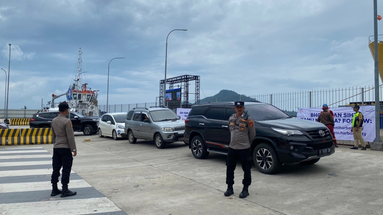  Libur Natal dan Tahun Baru Usai, Pelabuhan Bakauheni Tetap Dipadati Penumpang