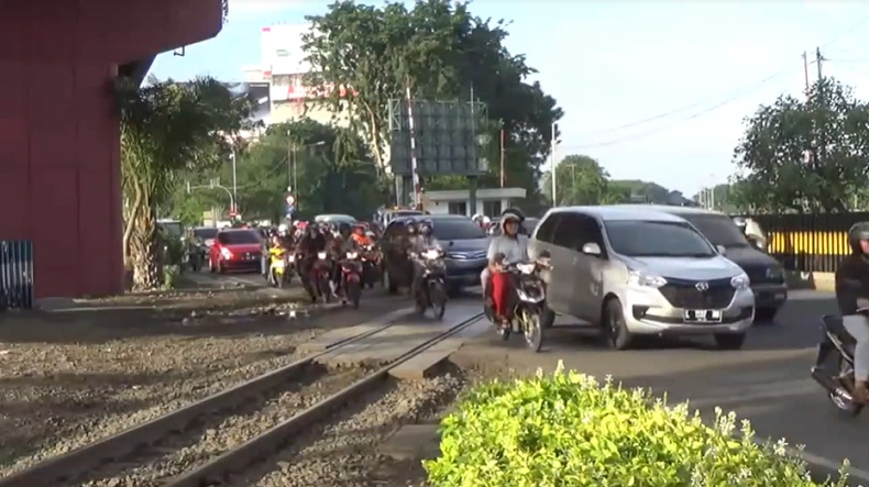 Kecelakaan Marak, Palang Pelintasan Kereta di Jatim Akan Ditambah