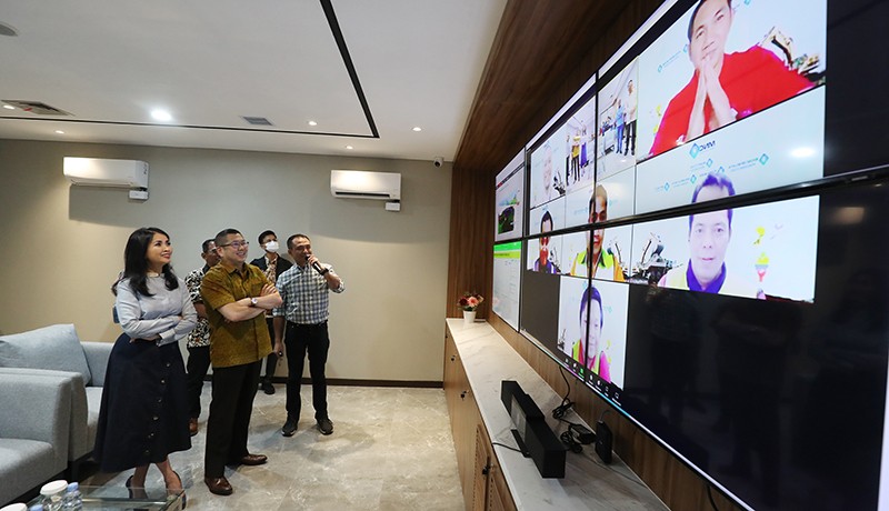 Syukuran Kantor Baru MNC Energy Investments - Bagian 4