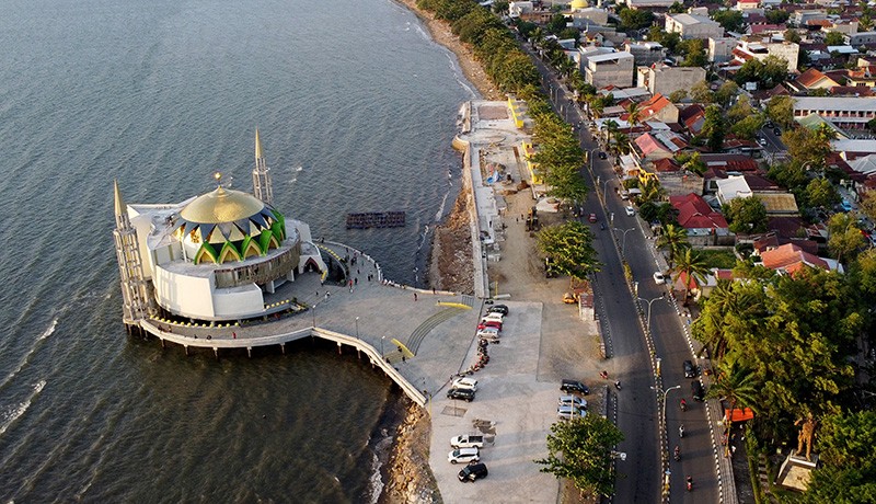 Masjid Terapung di Pantai Mattirotasi Pare-Pare - Bagian 1