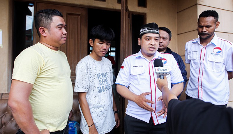 Pemuda Perindo Salurkan Bantuan Sembako untuk Tiko yang Hidup Terbengkalai  - Bagian 4