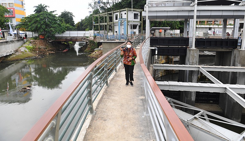 Pembangunan Proyek Sodetan Kali Ciliwung yang Sempat Mangkrak 6 Tahun - Bagian 3