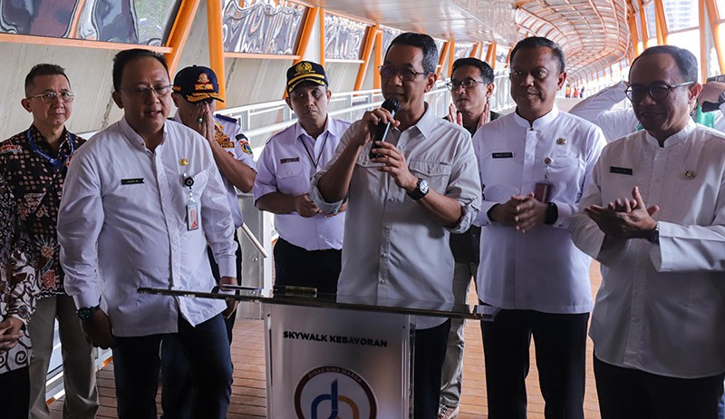 Heru Budi Hartono Resmikan Skywalk Kebayoran - Bagian 2