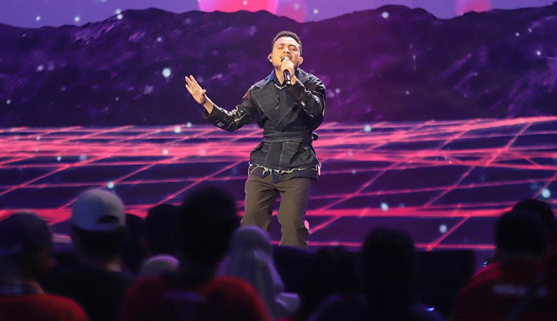 Penampilan 3 Kontestan pada Babak Top 15 Road to Spektakuler Indonesian Idol - Bagian 5