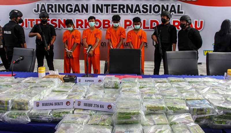 5 Kurir Bawa 276 Kg Sabu dari Malaysia, 1 Tersangka Ditembak Mati Polisi - Bagian 1