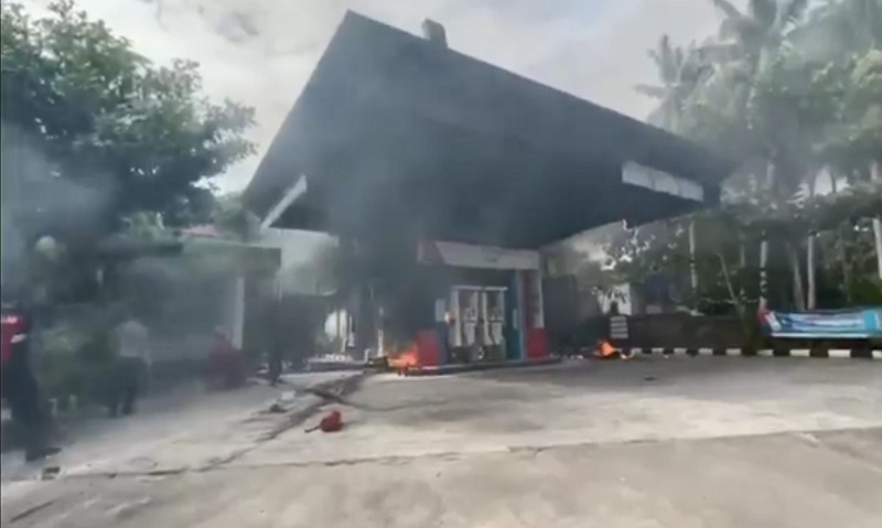 Polda Bali: Kebakaran SPBU Lembongan karena Percikan Api Motor Sambar Jeriken Bocor