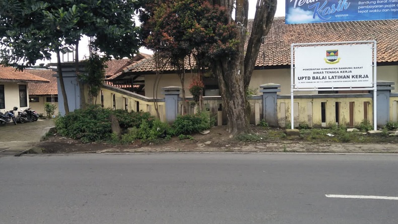 Memprihatinkan, Gedung BLK di Lembang KBB Rawan Ambruk