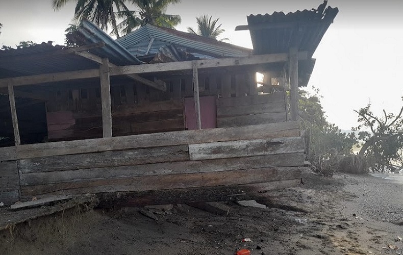 4 Rumah Warga di Kolaka Utara Digerus Abrasi, 1 Nyaris Ambruk