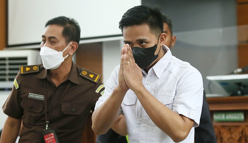 Justice Collaborator, Bharada E Divonis 1 ,5 Tahun Penjara - Bagian 1