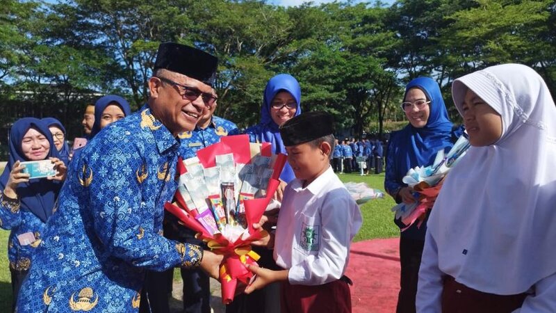 Lewat Inovasi RISKIA, Sekda Bone Bolango Pastikan 20 Ribu Anak Punya KIA