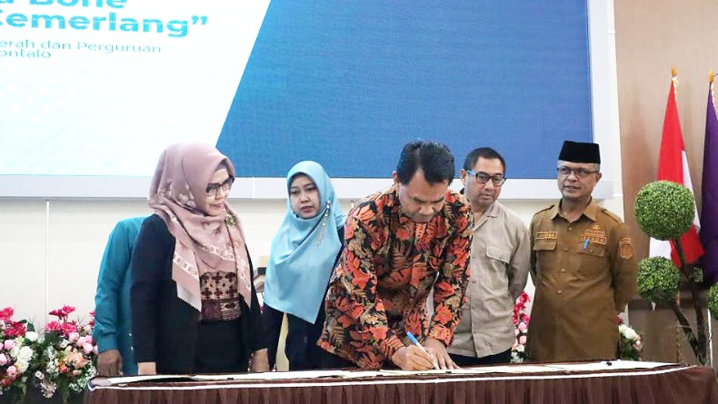 Kabar Gembira, Pemkab Bone Bolango Beri Beasiswa untuk 1.000 Mahasiswa Tahun 2023