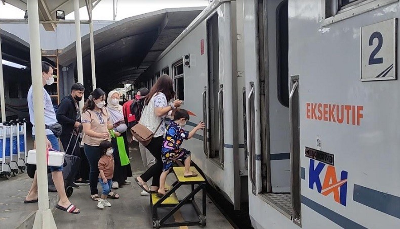 PT KAI Daop 8 Surabaya Siapkan 40 Kereta Jarak Jauh selama Libur Nyepi, Ini Daftarnya 