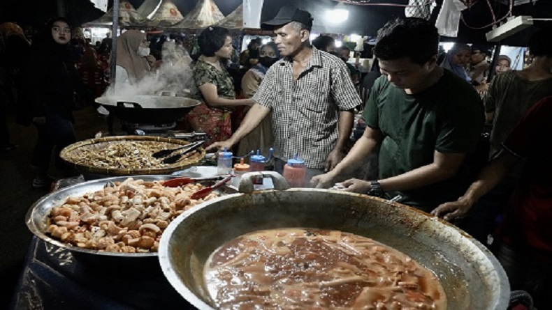 Mendadak Tajir, Penjual Sosis di Acara MTQ Medan Dapat Omzet Rp8 Juta per Hari