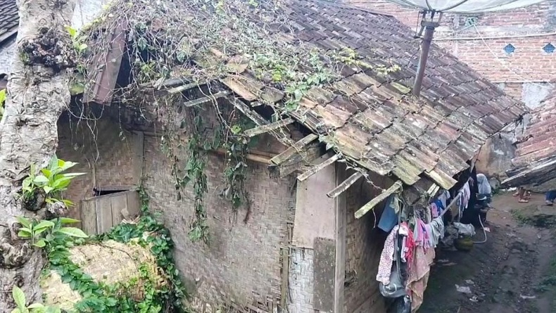 Pasutri di Garut Tinggal di Rumah Reyot Bertahun-tahun, Bantuan Tak Kunjung Datang
