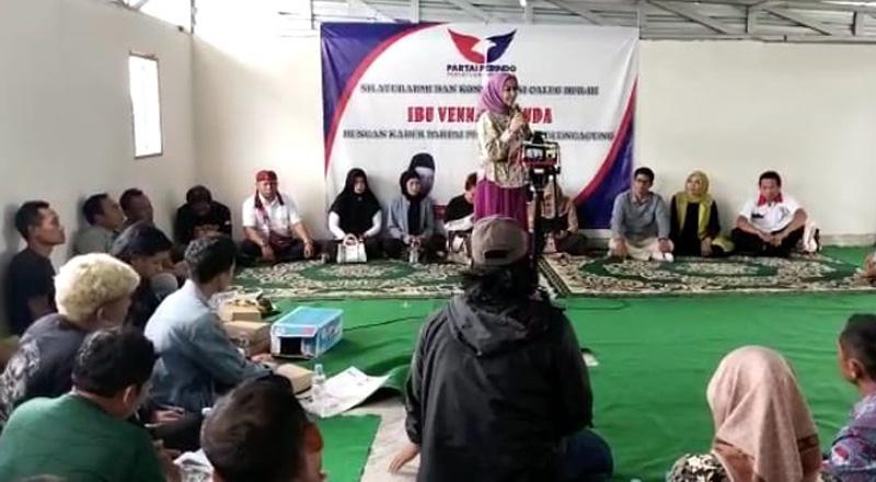 Caleg Partai Perindo Venna Melinda Silaturahmi dengan Warga Kalibatur Tulungagung 