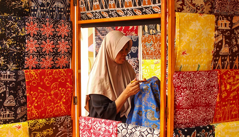 Mengunjungi Kampung Batik Cibuluh Bogor - Bagian 1