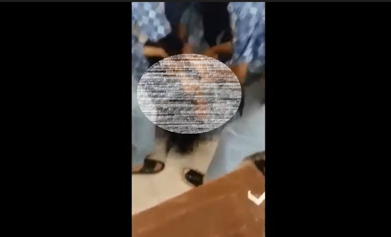 Viral Video Siswi SMK di Makassar Berkelahi dalam Kelas