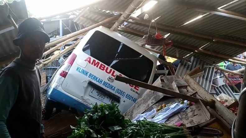 Kronologi Kecelakaan di Pangandaran, Truk Hilang Kendali saat Salip Kendaraan Lain