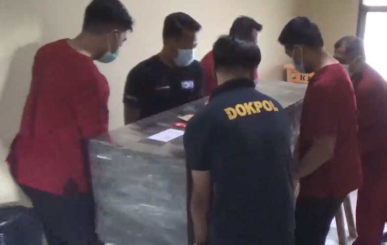 Dokter Spesialis Paru Tewas di Rumah Dinas dengan Mulut Berbusa, Jasad Diautopsi