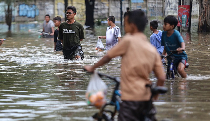Banjir Kabupaten Tangerang Ketinggian Air Capai 1,2 Meter - Bagian 2