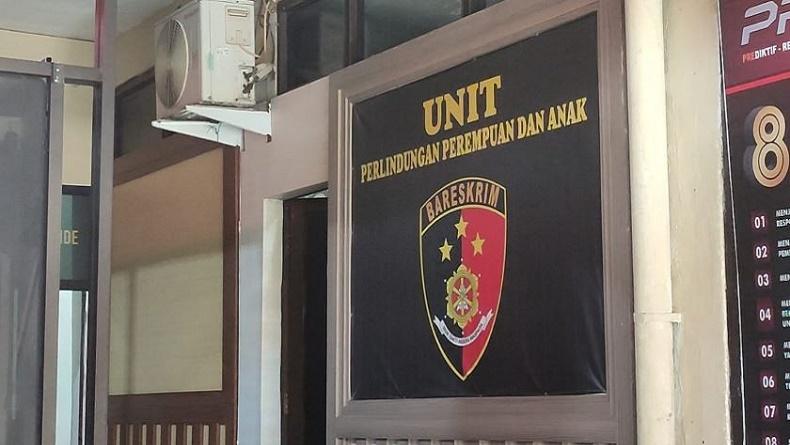Guru Mesum di Sukabumi Dilaporkan ke Polisi, Pegang Payudara dan Bokong 2 Siswi