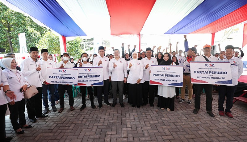 Foto HT Resmikan Kantor Badan Pemenangan Pemilu Provinsi NTB - Bagian 3