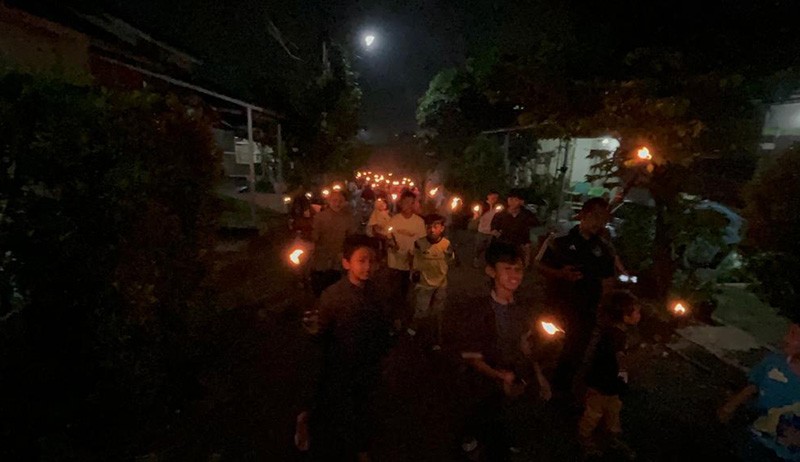 Ratusan Warga Depok Pawai Obor Sambut Bulan Ramadan 1444 Hijriah - Bagian 4