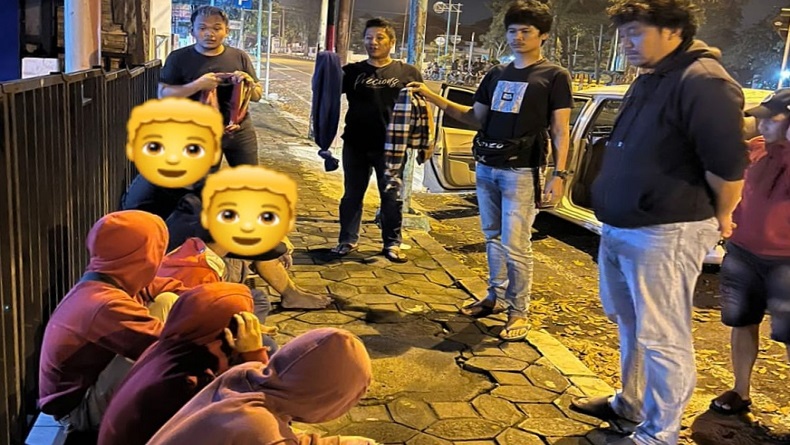 Terlibat Perang Sarung di JLS Salatiga, 8 Remaja Dibawa ke Kantor Polisi 