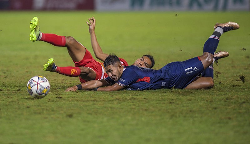 Arema FC Tersungkur di Stadion PTIK, Dikalahkan Bali United 1-3 - Bagian 1