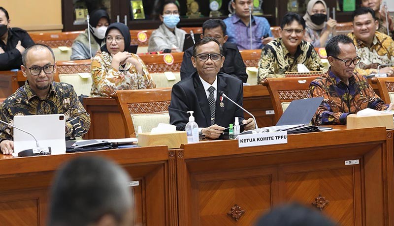 Ekspresi Mahfud MD Jelaskan Temuan Transaksi Janggal Rp349 Triliun - Bagian 5