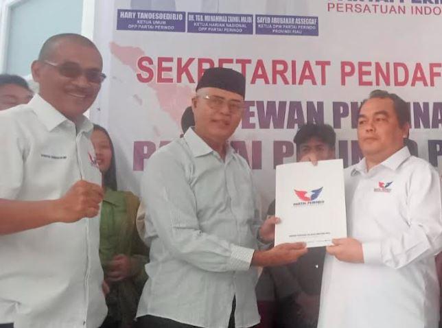 Aktivis 98 Robert Endrico Lamar Jadi Bacaleg Perindo di Riau, Ini Janjinya
