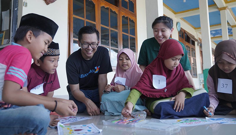 Ngabuburit Seru Bareng Anak-Anak Isbanban Foundation, Lemonilo Gandeng Influencer - Bagian 2