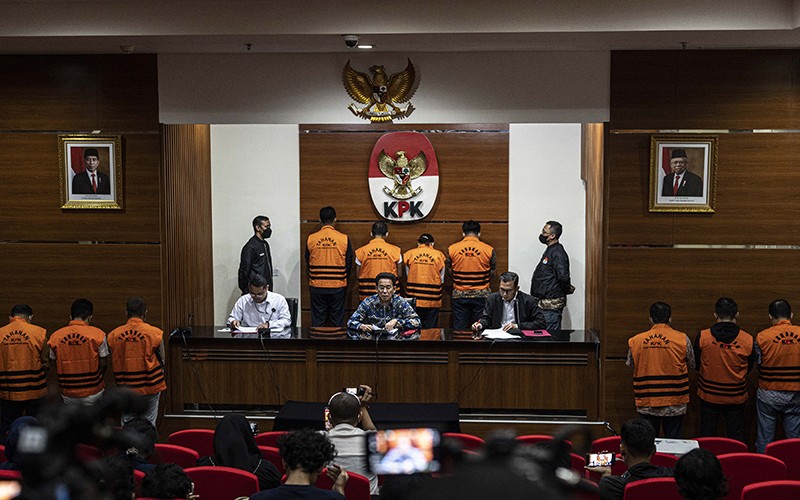 Deretan 10 Tersangka Dugaan Korupsi Ditjen Perkeretaapian - Bagian 1