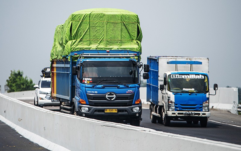 Truk Barang Dilarang Melintasi Jalur Mudik Mulai H-5 Lebaran 2023 - Bagian 2
