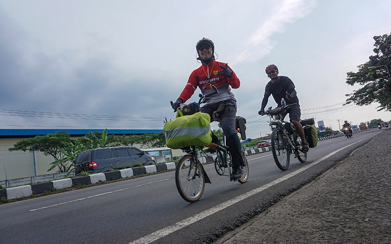 Mudik Jakarta-Semarang Naik Sepeda, Jarak Tempuh 468 Km Selama 4 Hari - Bagian 1
