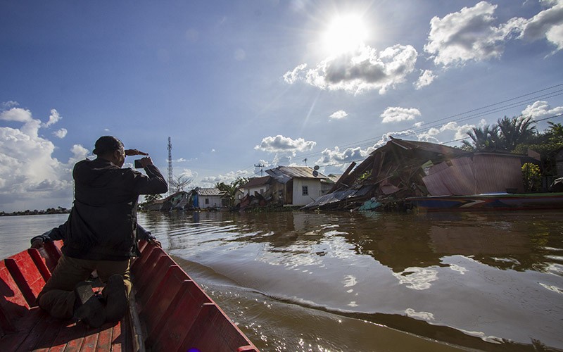 Korban Kapal Tongkang Tabrak Rumah Tuntut Ganti Rugi - Bagian 2